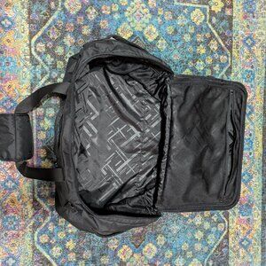 Lululemon 2-1 Travel duffel Backpack 45L